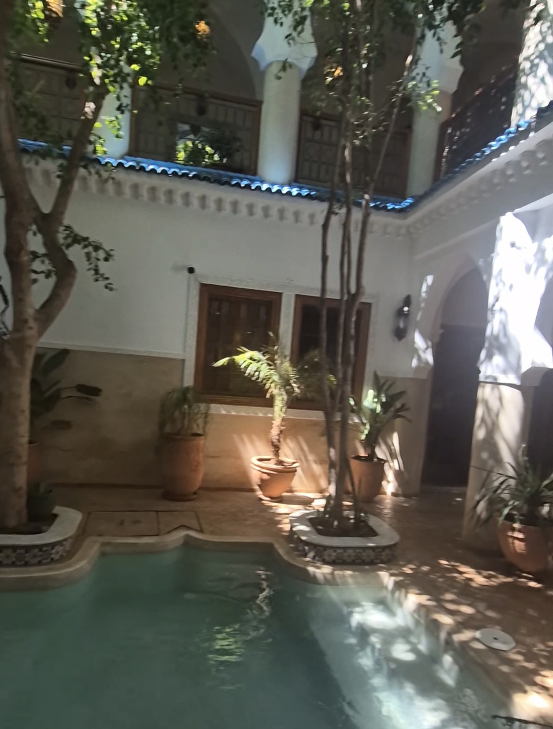 Très beau Riad avec autorisation – Riad Laarouss