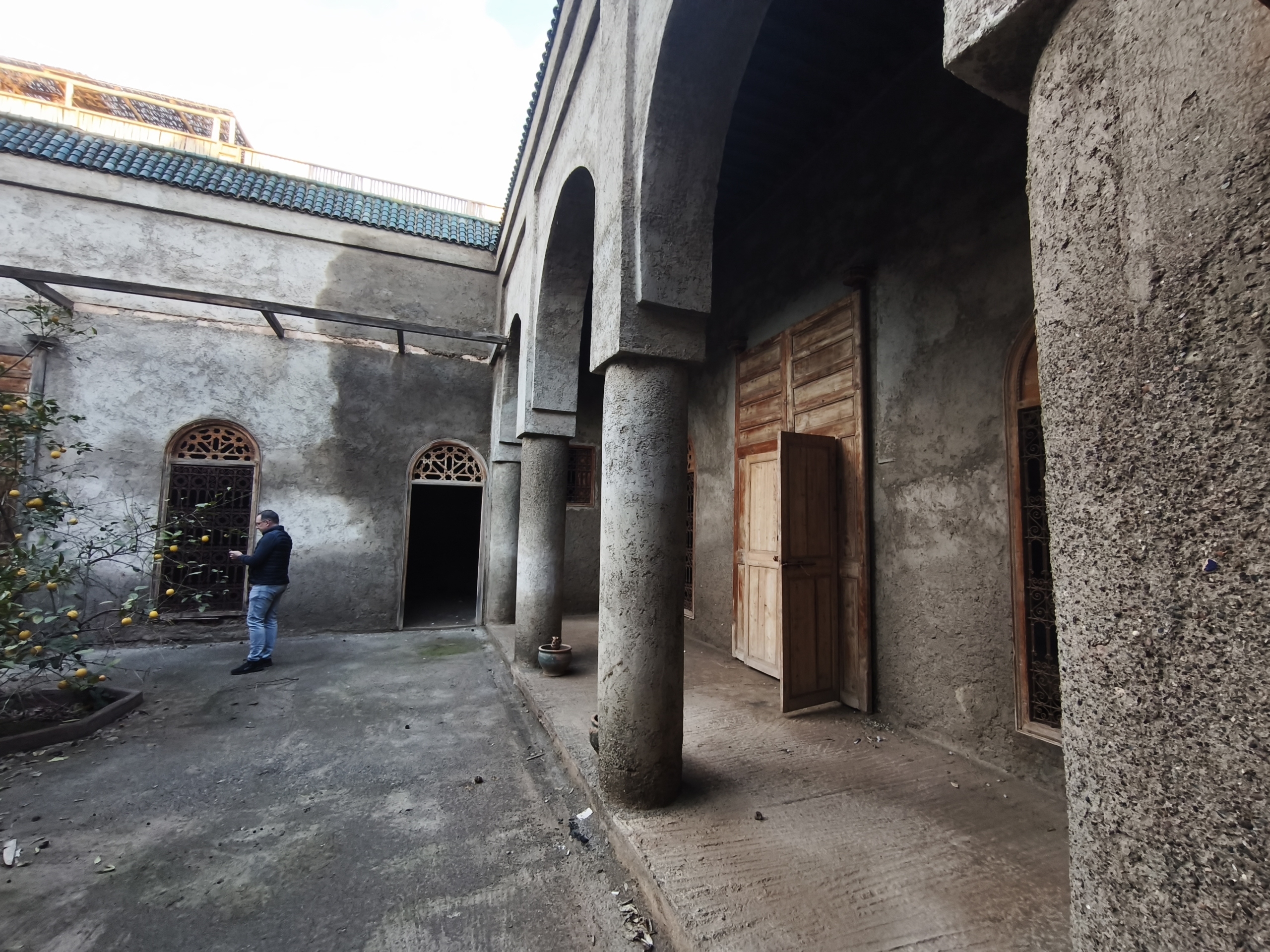 Rare ! Grand riad titré à finir sur 400m2