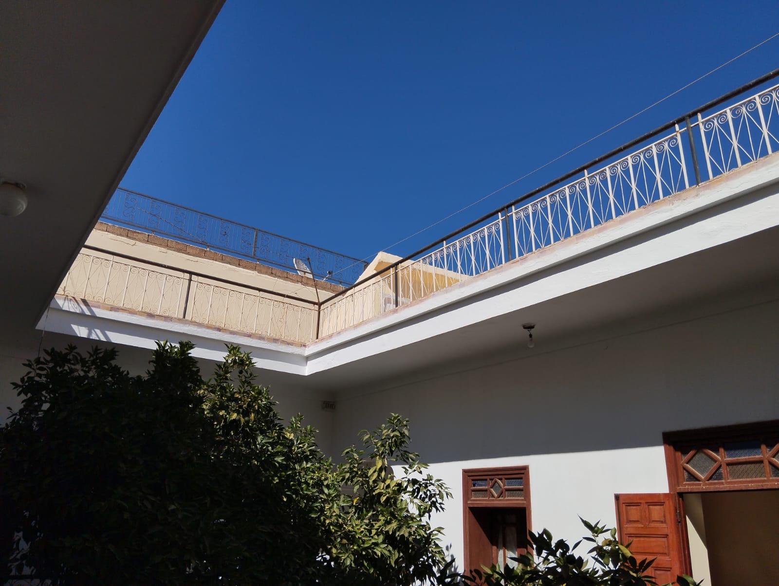 Riad 194m² Titré Clef en main  – Quartier Laksour