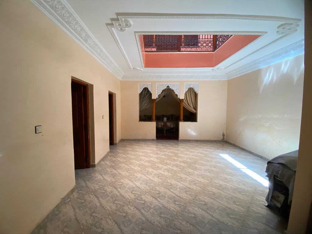 Riad 94m2 Melkia à rénover à Laksour