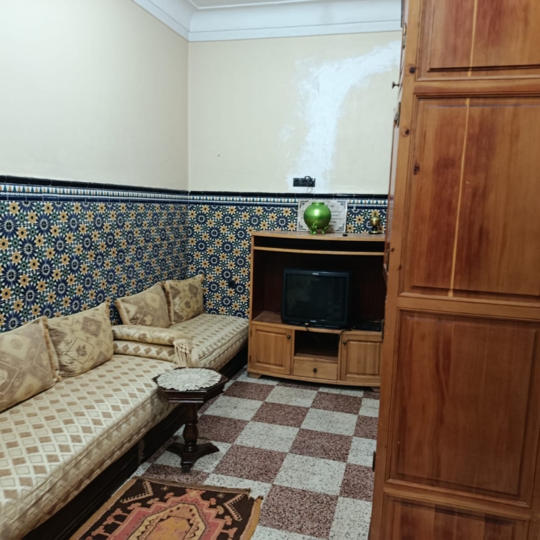 Riad 170m2 a rénové arts ghzail