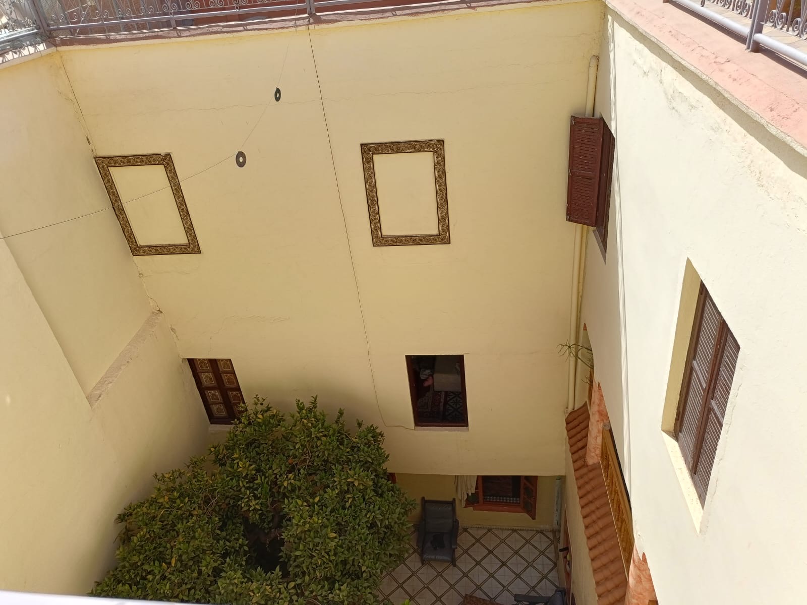 Riad 269m² Titré 13 suites – Quartier Kennaria