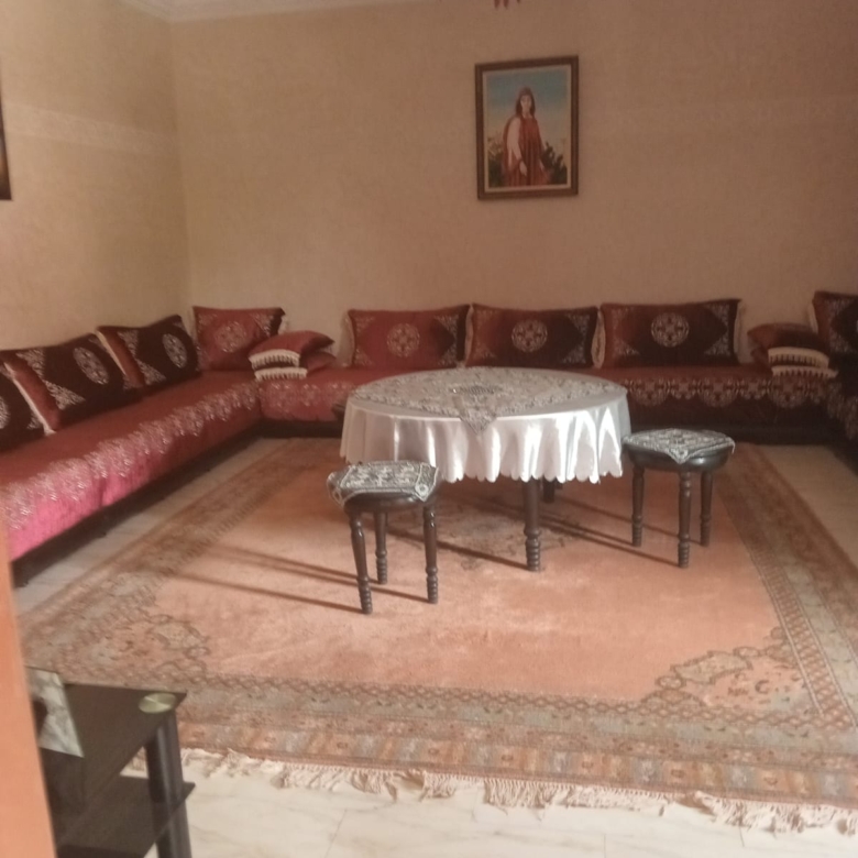 Villa route fez 550m2 Urgent