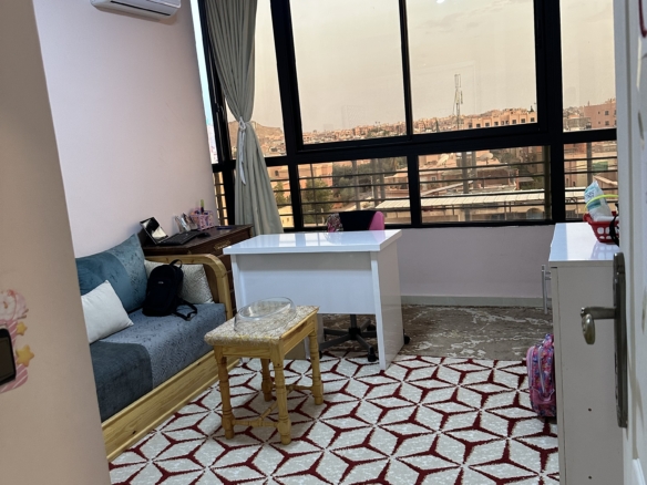 Appartement 61m² – 2 chambres – Quartier Mabrouka