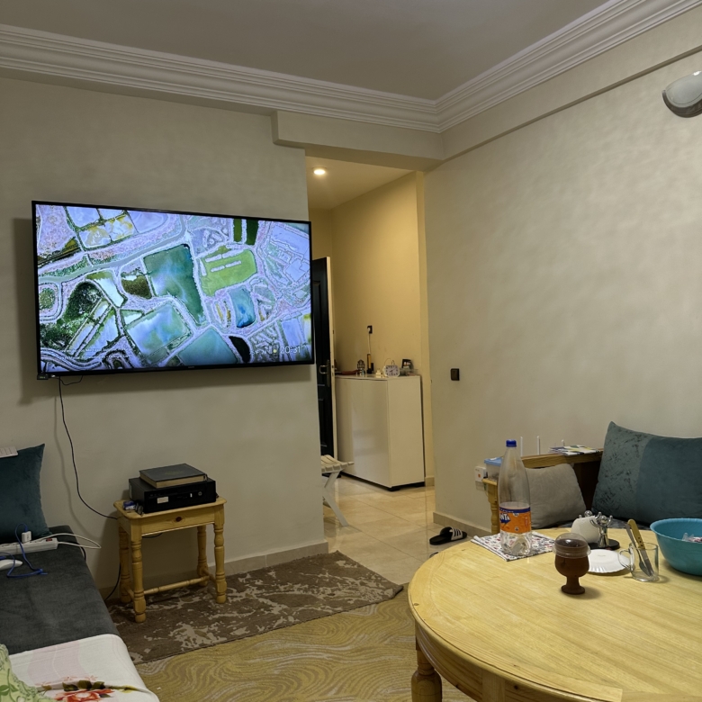Appartement 61m² – 2 chambres – Quartier Mabrouka