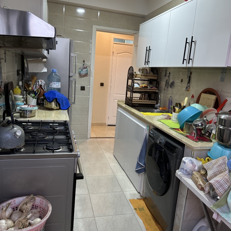 Appartement 61m² – 2 chambres – Quartier Mabrouka