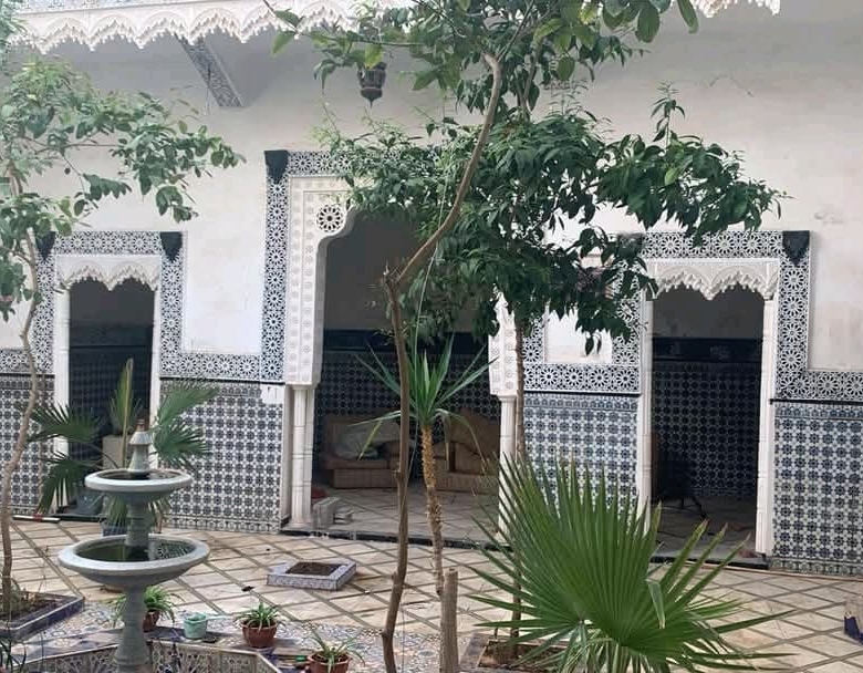Riad Titré 278 M2  à Mellah à côté de Palais La Bahia