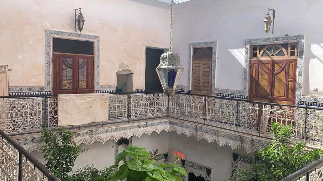 Riad Titré 278 M2  à Mellah à côté de Palais La Bahia
