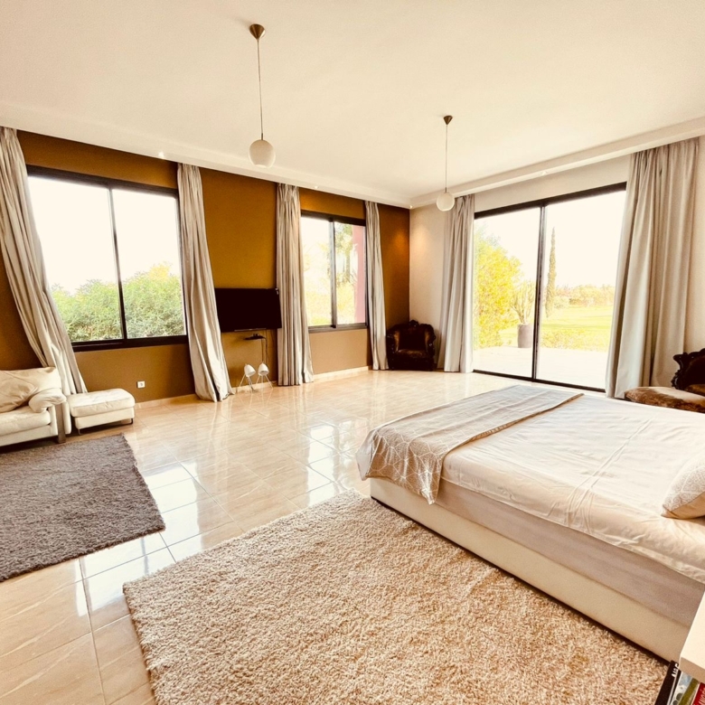 Villa contemporaine 1 Hectare Route du Barrage – 5 Suites