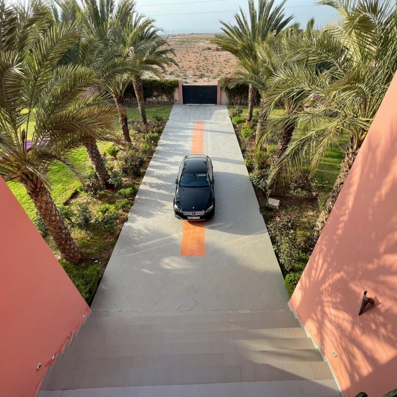 Villa contemporaine 1 Hectare Route du Barrage – 5 Suites