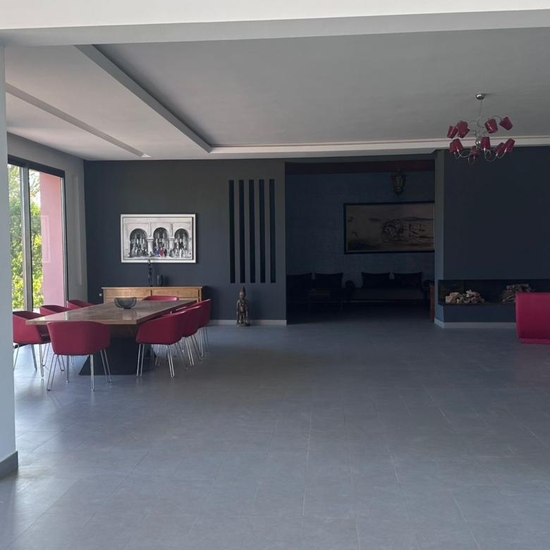 Villa contemporaine 1 Hectare Route du Barrage – 5 Suites
