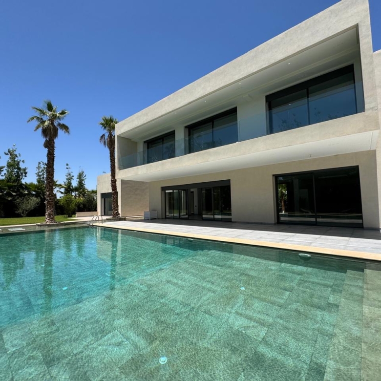 Villa de Prestige meublé Route D’ourika – 4 Suites