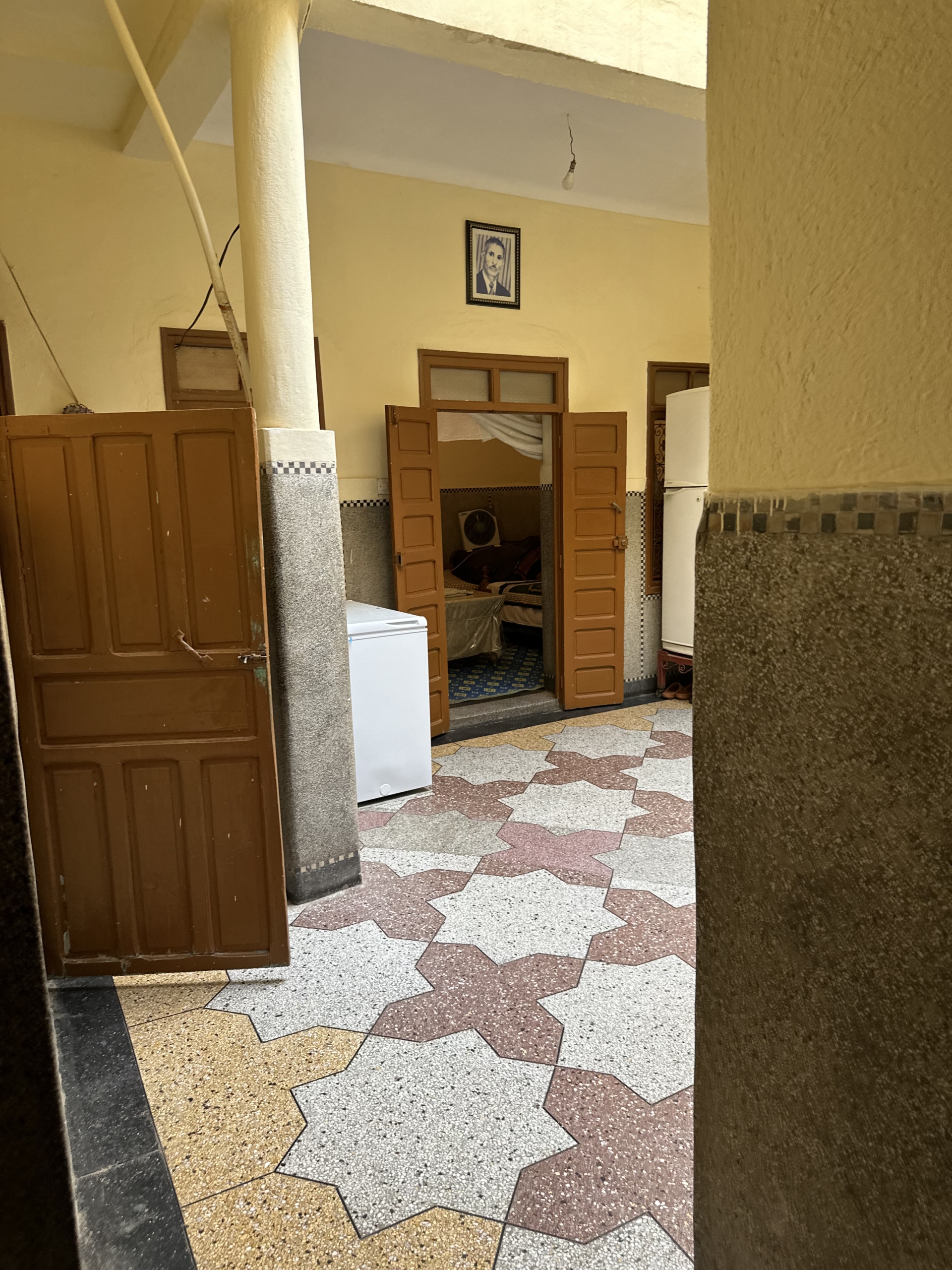 Riad Melkia 94m2 à rénover – à côté du parking Riad Laarouss