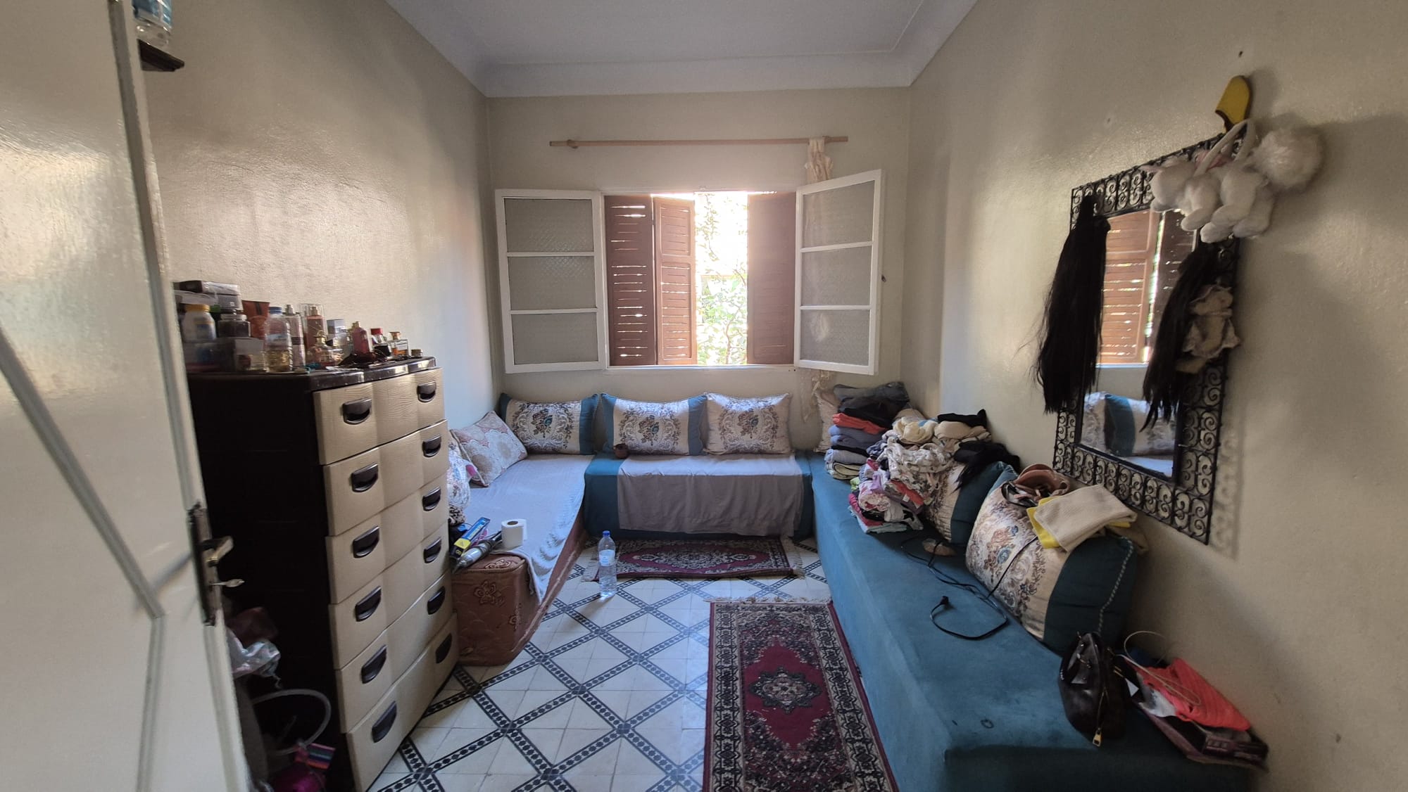 Villa beldi mitoyenne titrée, à rénover, idéal investisseur/ 300m2