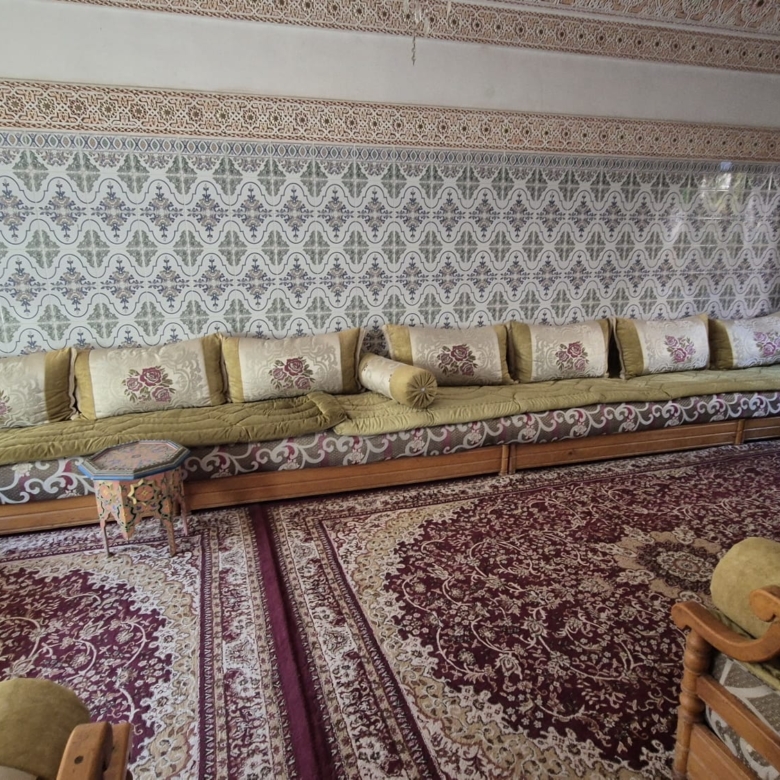 Villa beldi mitoyenne titrée, à rénover, idéal investisseur/ 300m2