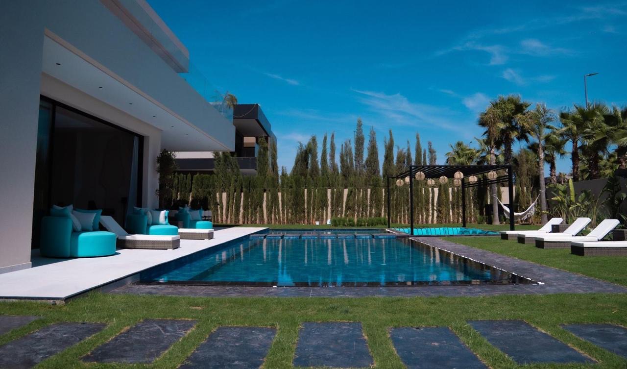 Splendide Villa 6 chambres titré avec VNA