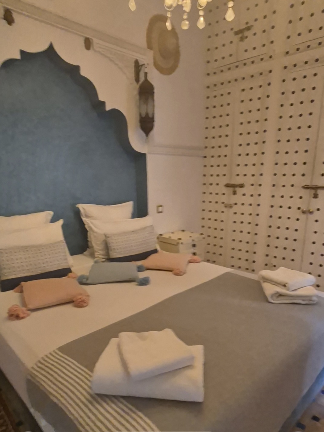 Très beau Riad avec autorisation – Riad Laarouss