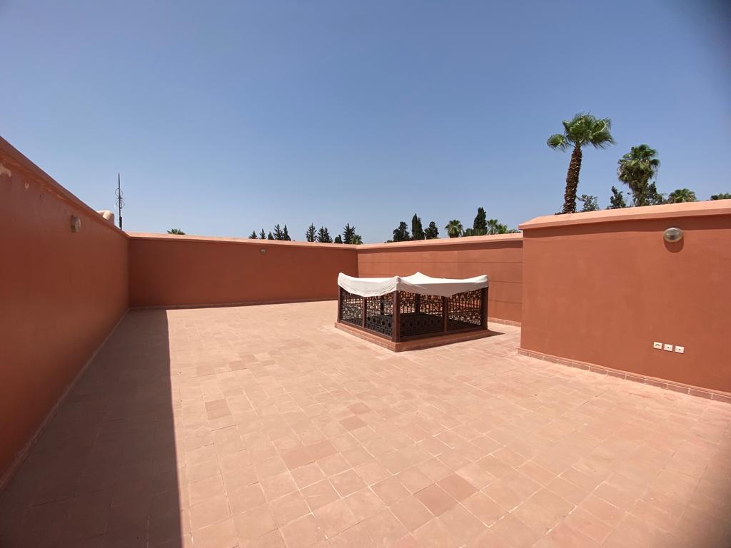 Riad 94m2 Melkia à rénover à Laksour