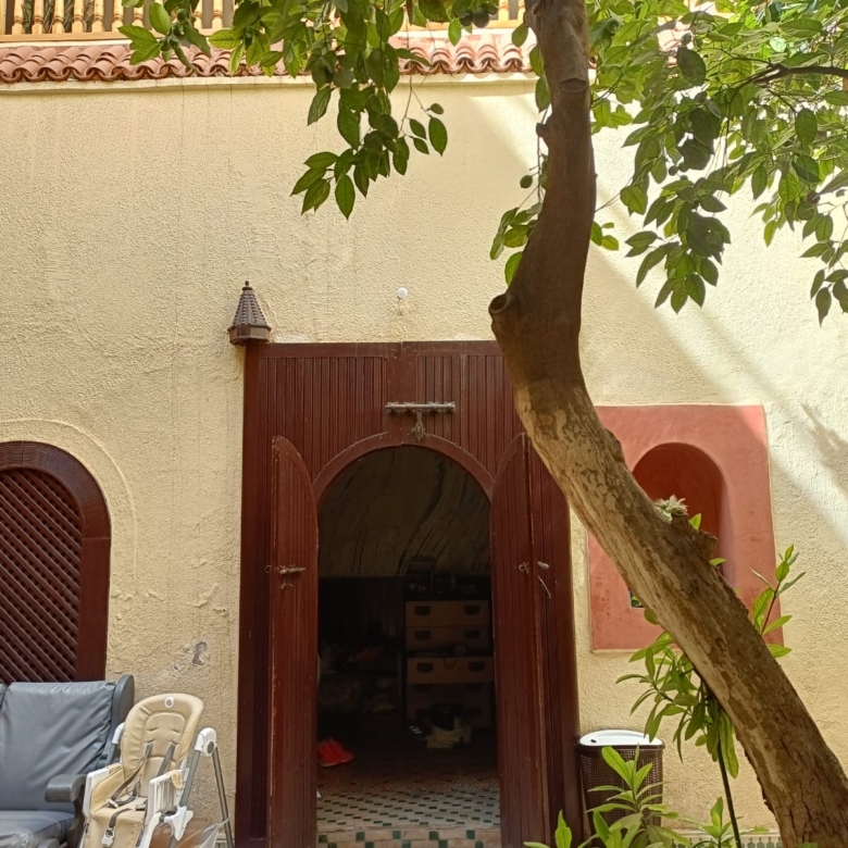 Riad 269m² Titré 13 suites – Quartier Kennaria