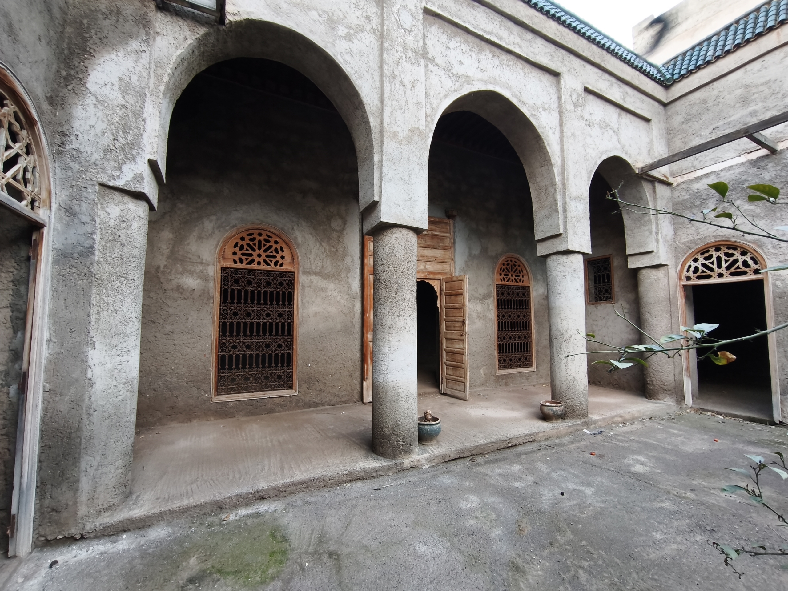 Rare ! Grand riad titré à finir sur 400m2