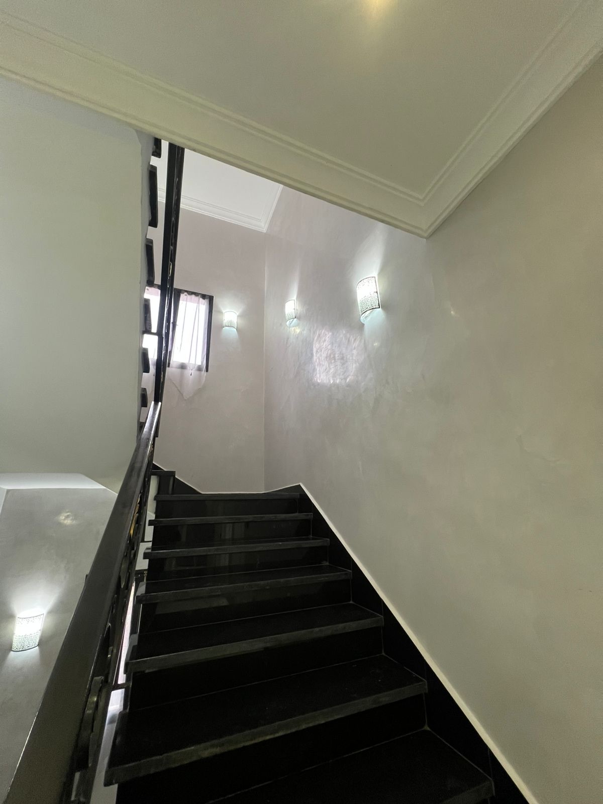 Villa à Vendre Km 18 Route d’ourika – 5 Suites