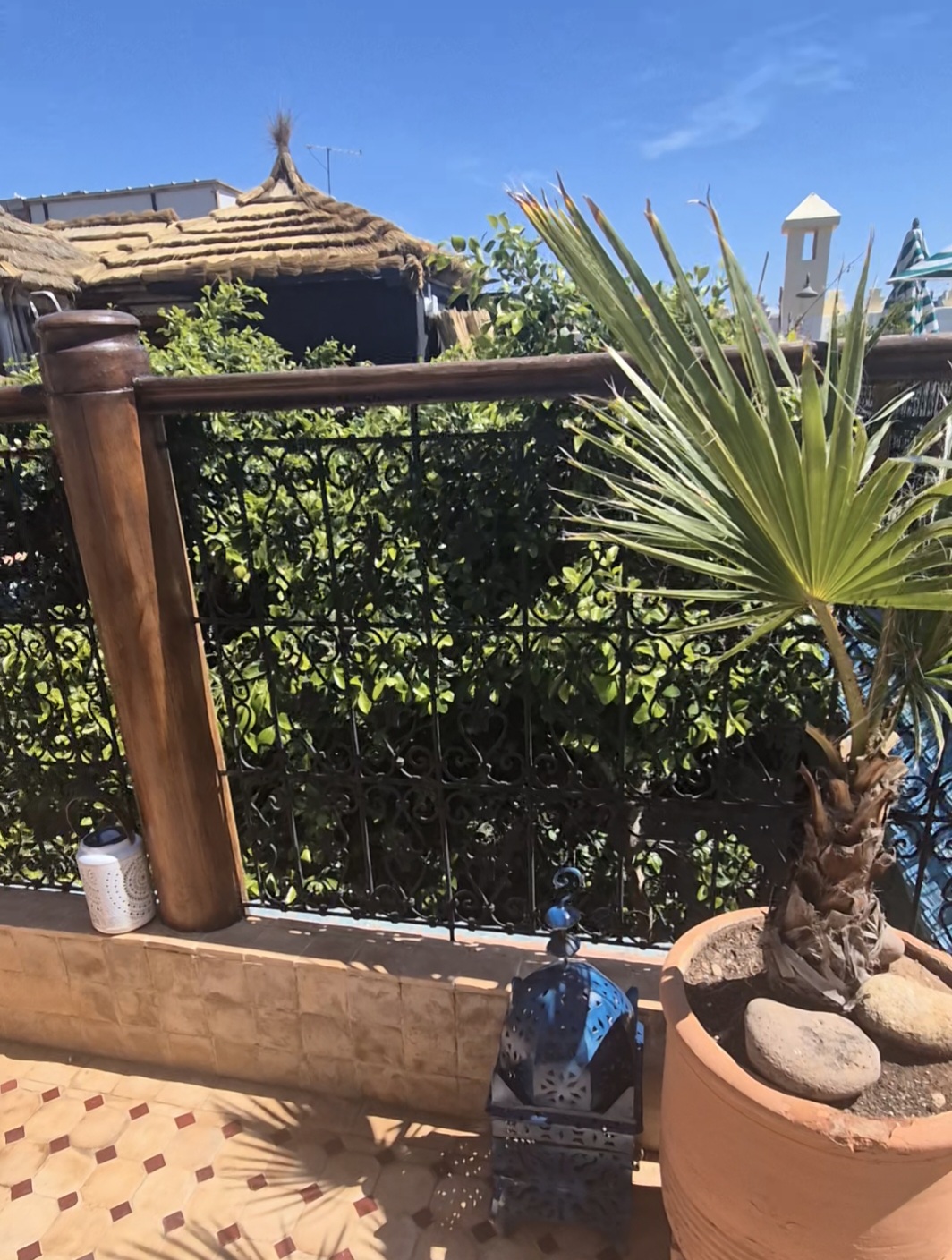 Très beau Riad avec autorisation – Riad Laarouss