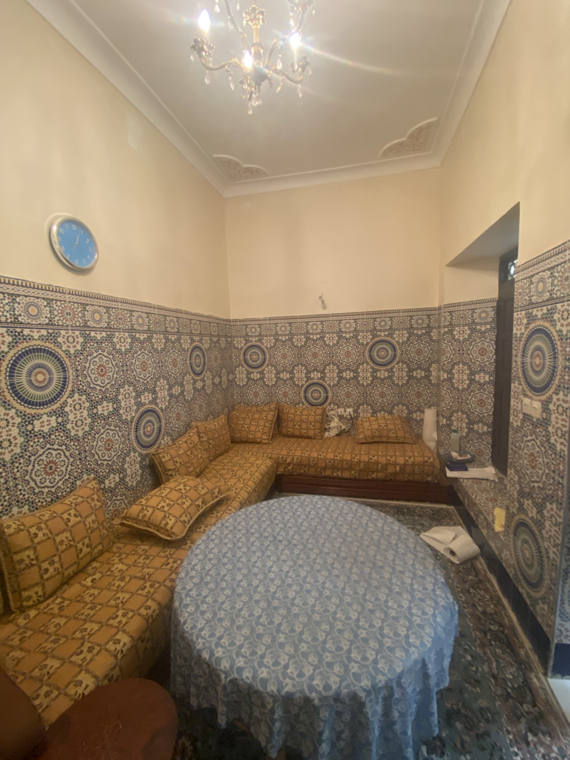 Riad 185m² 5ch Melkia à rénover avec petit hamam à Riad Zitoun