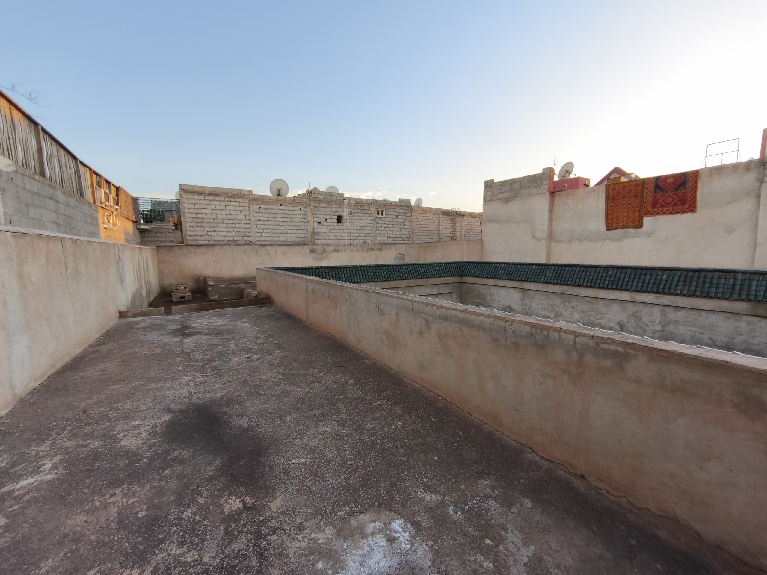 Rare ! Grand riad titré à finir sur 400m2