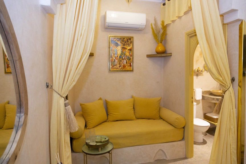 Riad clé en main en exploitation 4 Chambres – Riad Laarouss