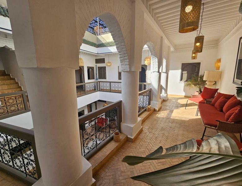 Riad rénové – 161 m² au sol – 5 chambres – Kasbah