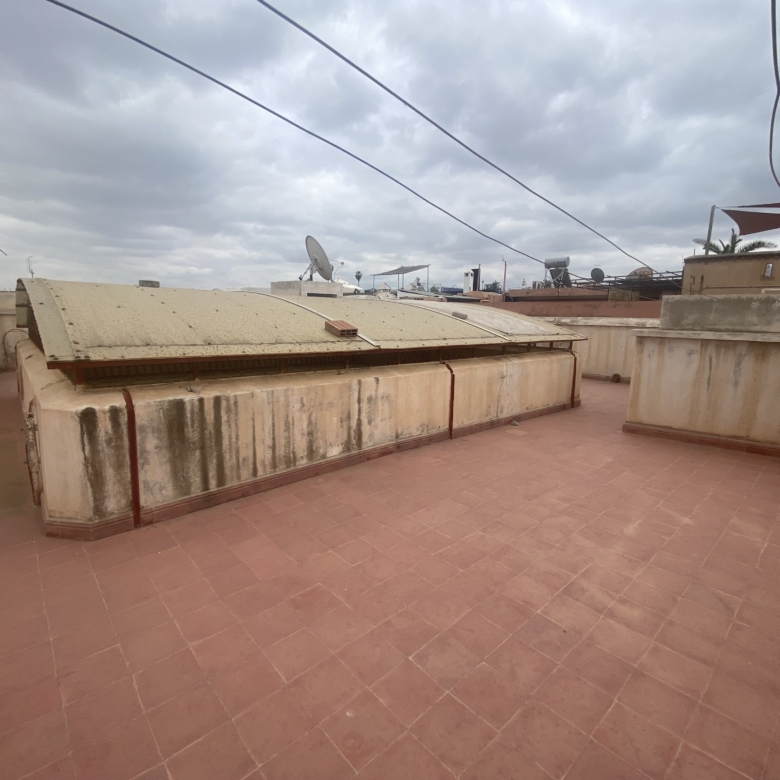 Riad 185m² 5ch Melkia à rénover avec petit hamam à Riad Zitoun