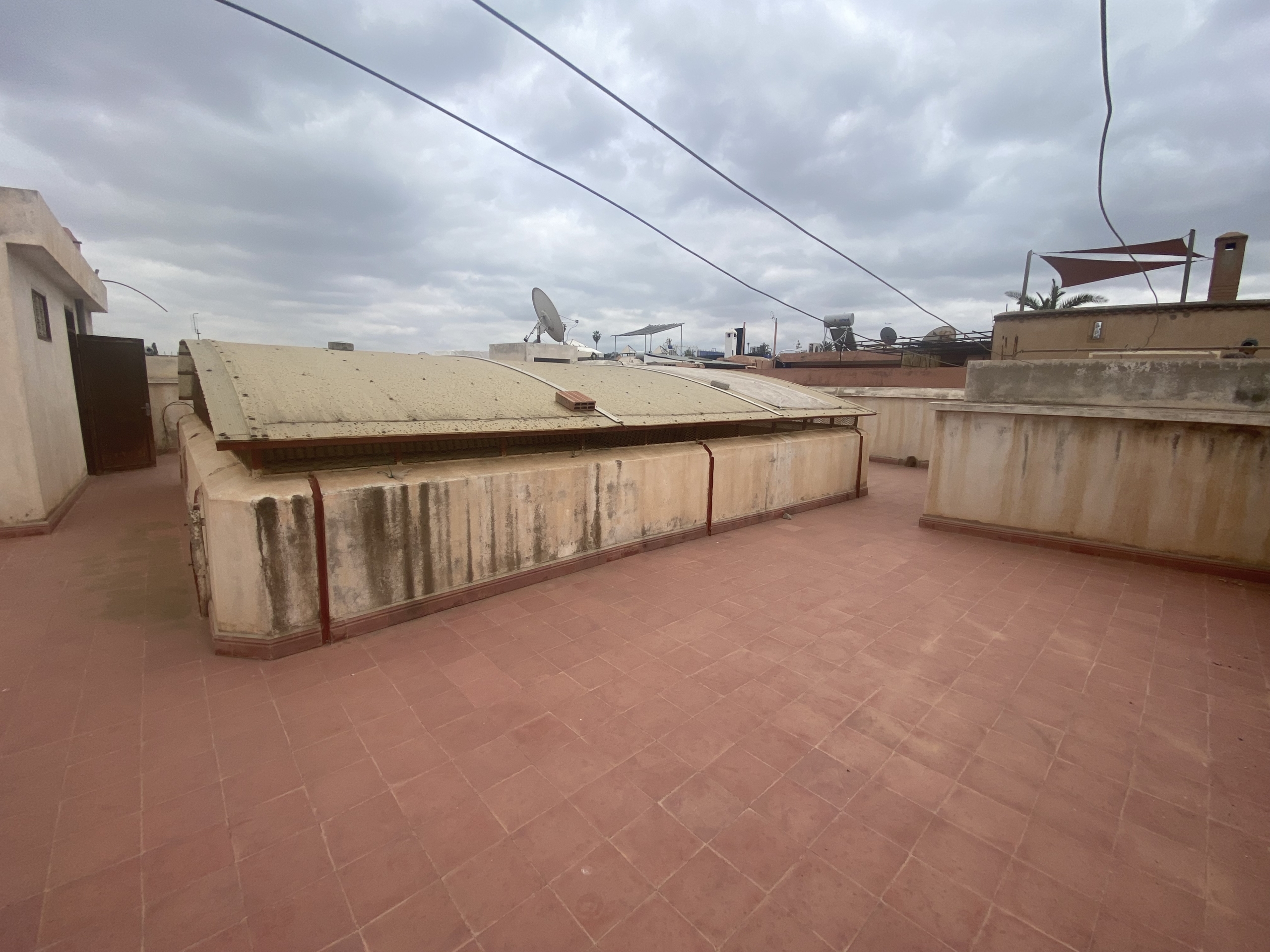 Riad 185m² 5ch Melkia à rénover avec petit hamam à Riad Zitoun