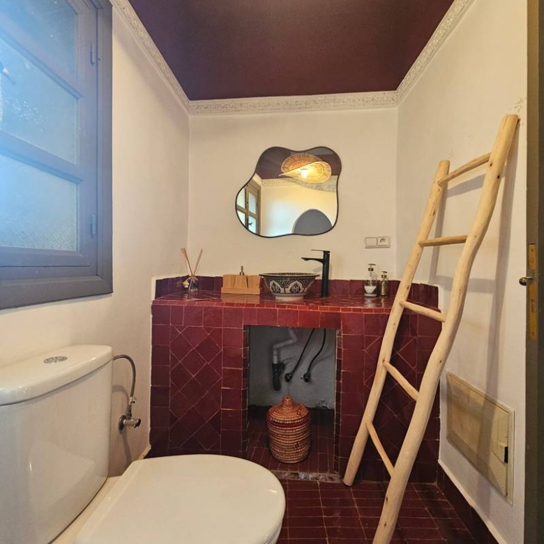 Riad rénové – 161 m² au sol – 5 chambres – Kasbah