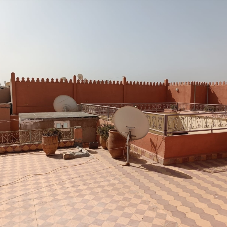 Riad 269m² Titré 13 suites – Quartier Kennaria