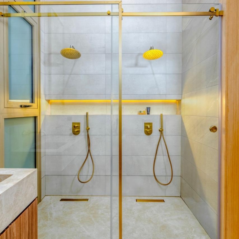 Villa luxueuse Meublée à Vendre – Route de Fès, Km 13