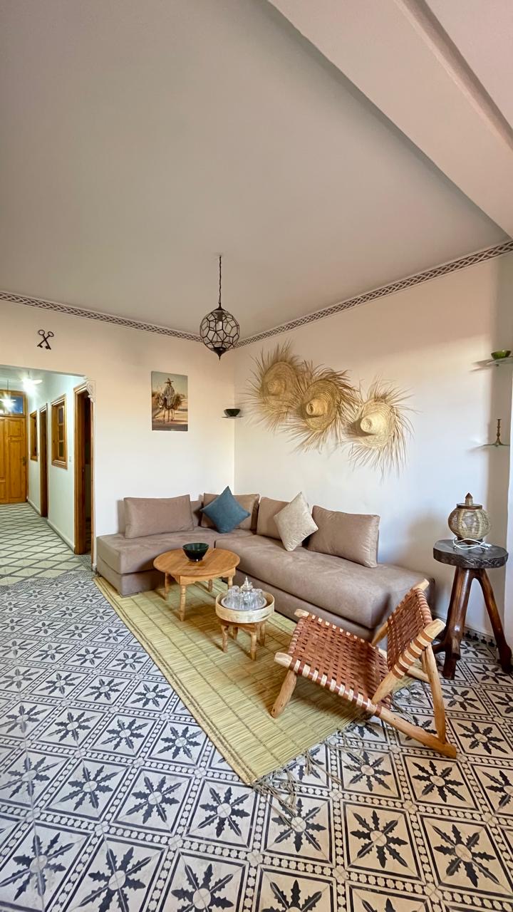 Riad 269m² Titré 13 suites – Quartier Kennaria