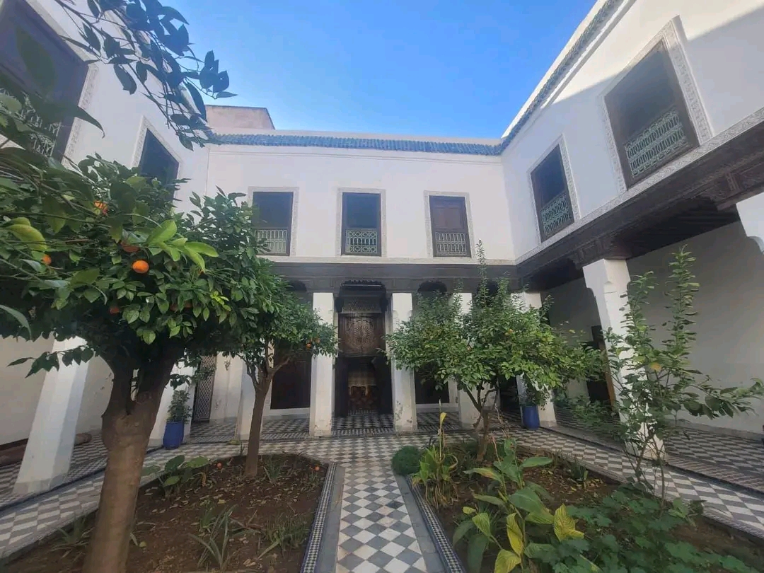 Riad 670m² 20ch Melkia à rénover – Quartier Riad Zitoun
