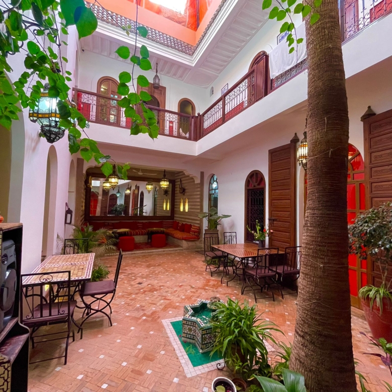 Riad Maison d’Hôtes à vendre – 6 Suites  Bab Doukkala