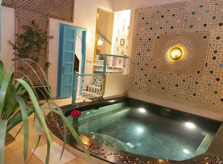 Riad clé en main en exploitation 4 Chambres – Riad Laarouss