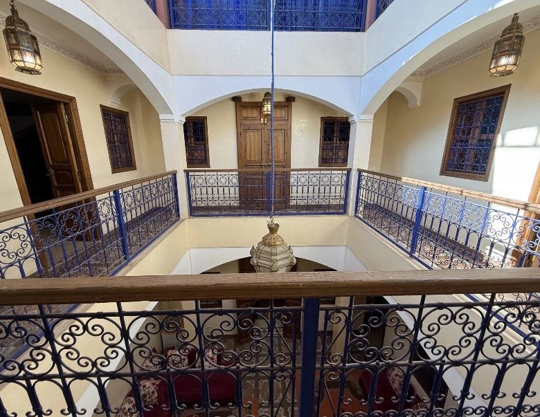 Riad 123m² Titré 5ch à rénover – Quartier Sidi Mimoun