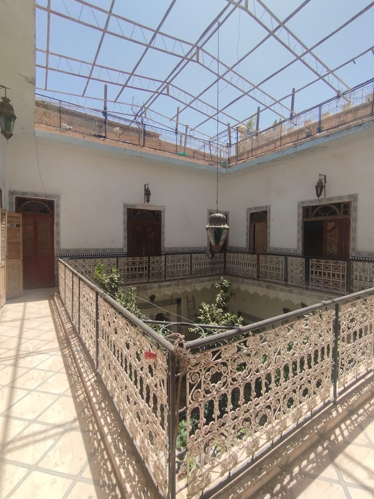 Riad 280m² Titré 8 chambres – Quartier Bahia