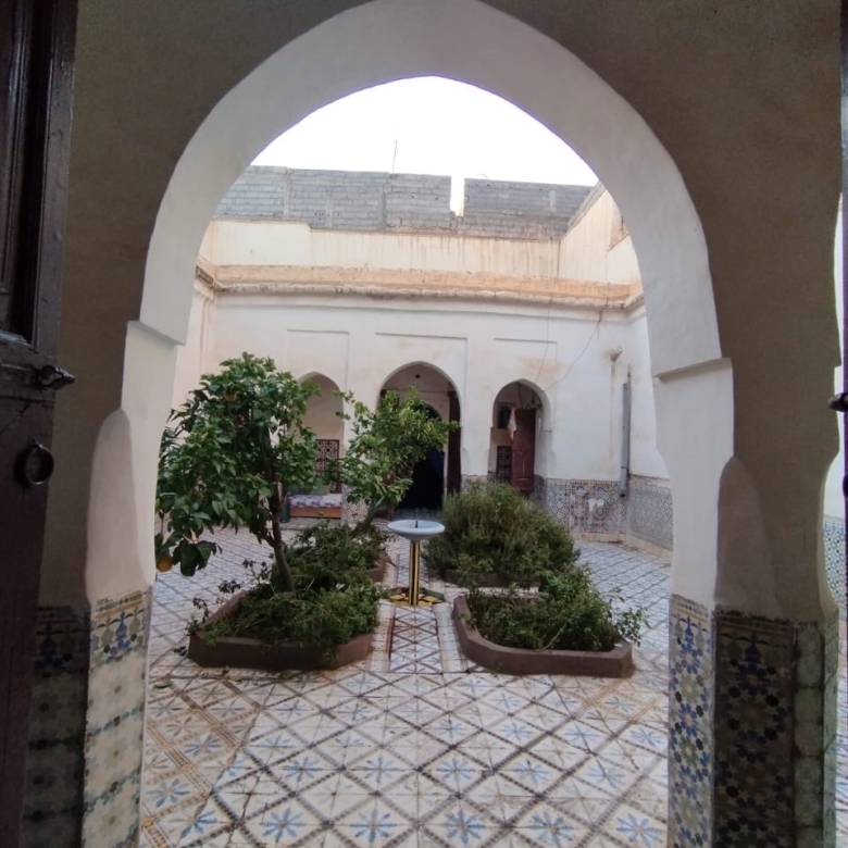 Riad 230m² à démolir Melkia – Quartier Zaouia