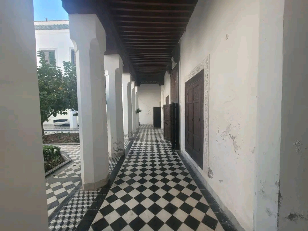 Riad 670m² 20ch Melkia à rénover – Quartier Riad Zitoun