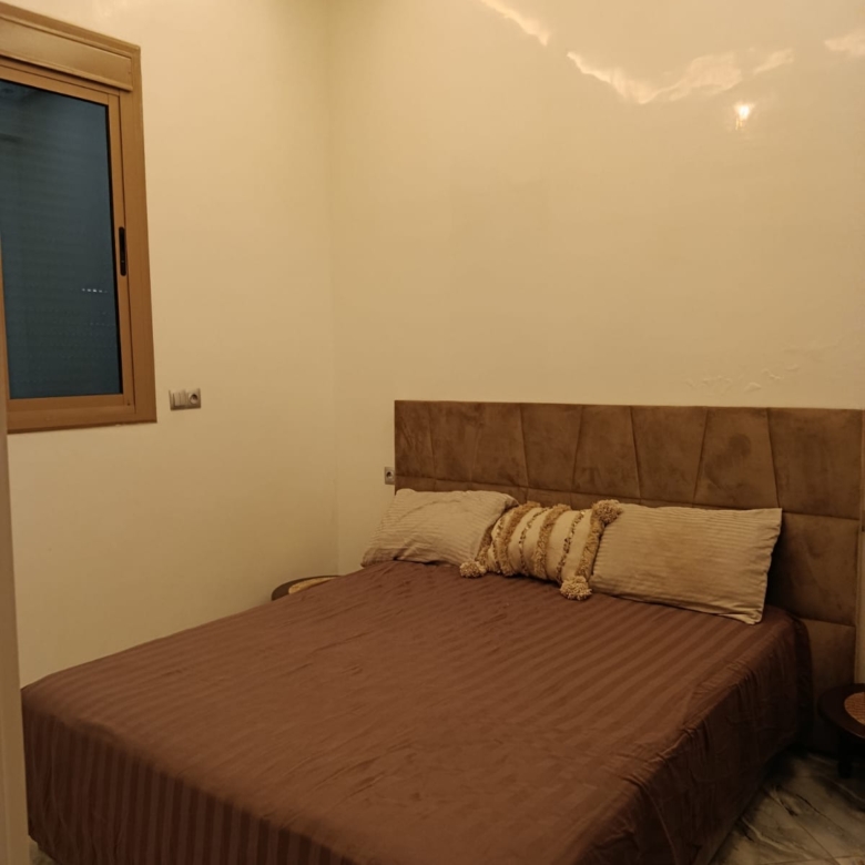 Appartement 72m2, 2 chambres, résidence sécurisé, Piscine, Route de Fez