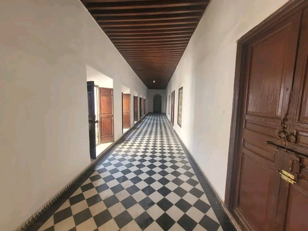 Riad 670m² 20ch Melkia à rénover – Quartier Riad Zitoun
