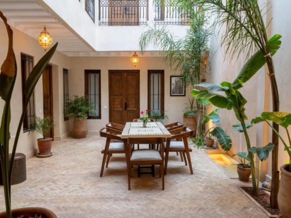 Riad Maison d&rsquo;Hôtes – 6 suites – Derb Dabachi à 5 min de Jamaa El Fna