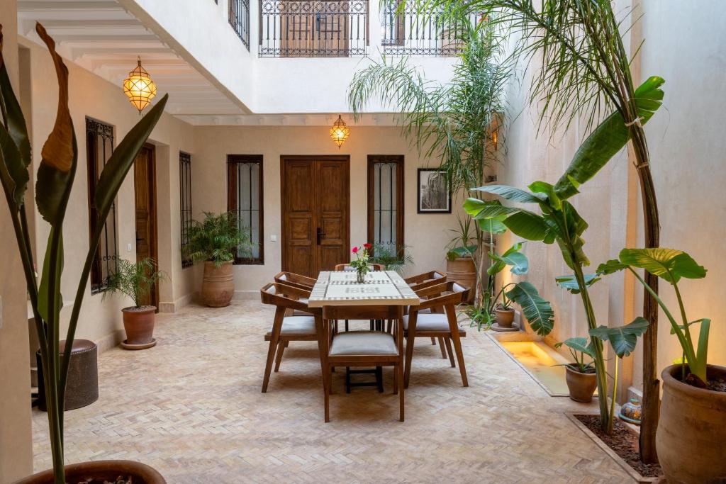 54e8ff13-4f66-4b20-9850-d0f2c2b33482-831963547 Riad Maison d’Hôtes – 6 suites – Derb Dabachi à 5 min de Jamaa El Fna