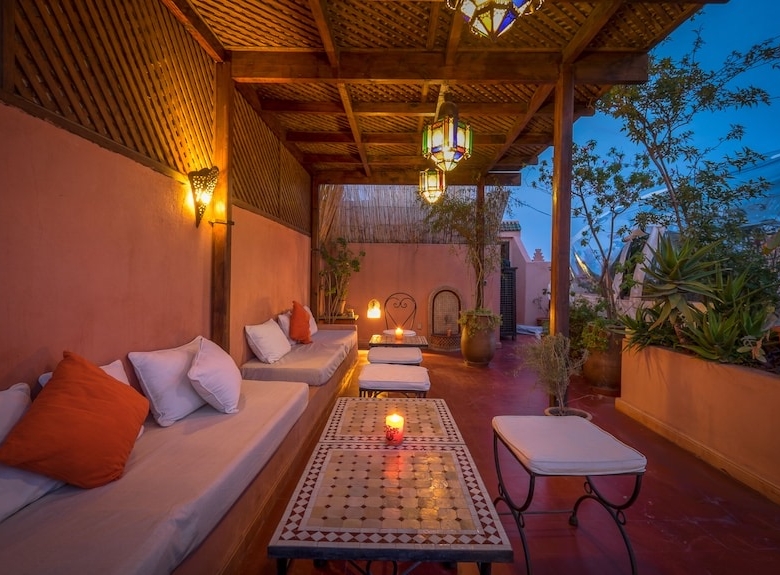 Riad Maison d’Hôtes à vendre – 6 Suites  Bab Doukkala