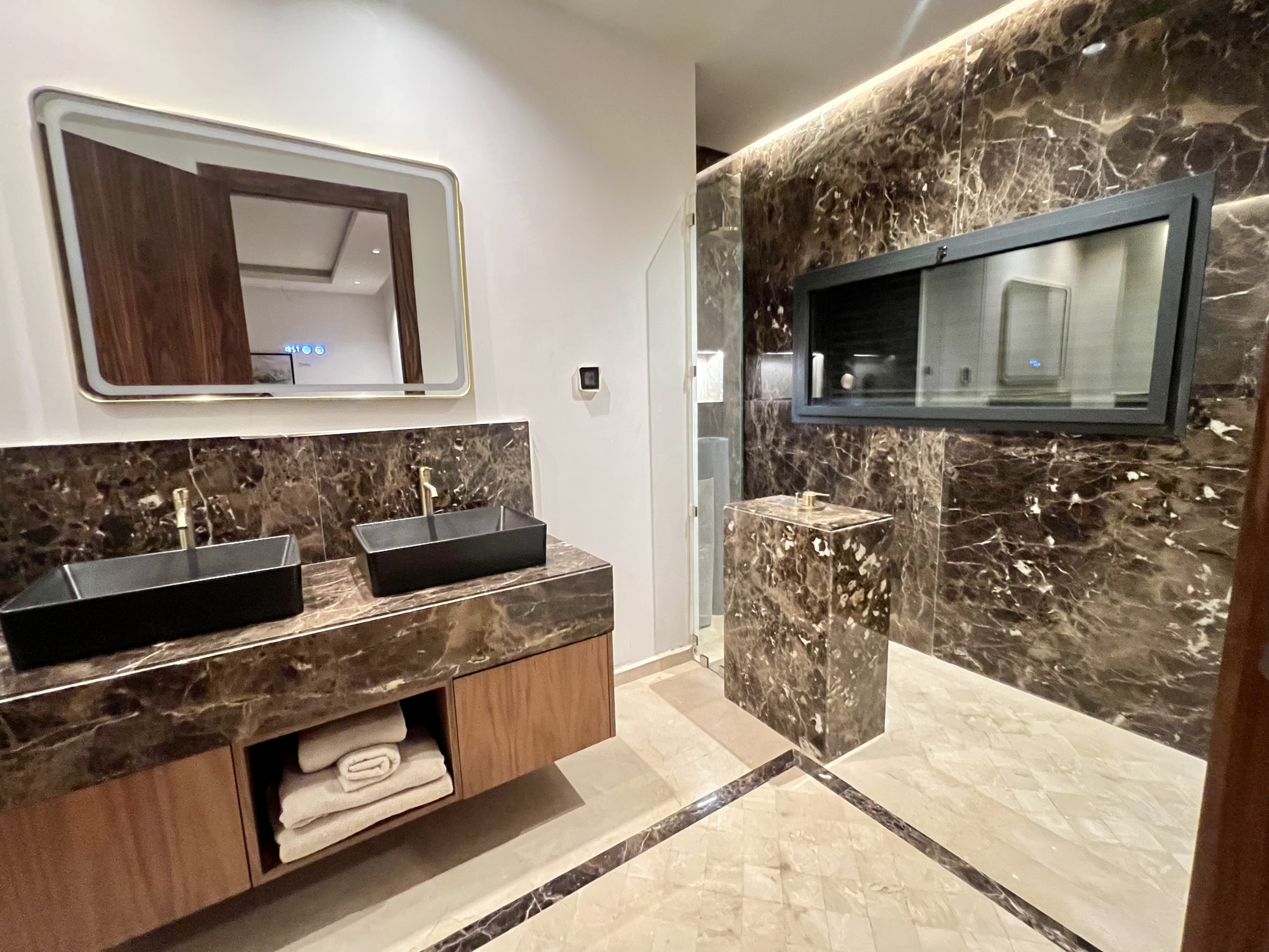 Villa 320m² 4 suites avec ascenseur Route d&rsquo;Amizmiz