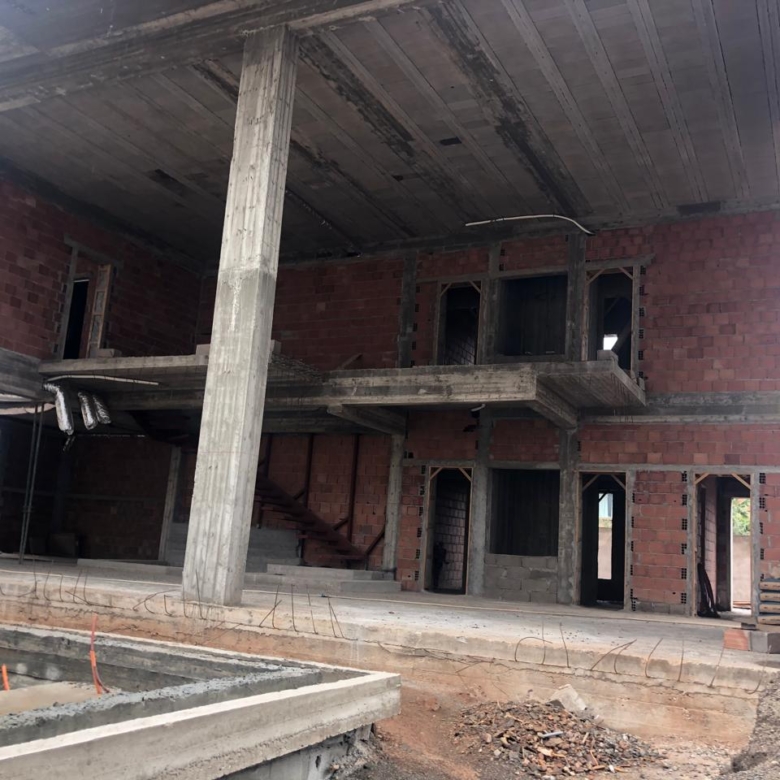 Superbe villa semi-finie contemporaine à Amelkis – Marrakech